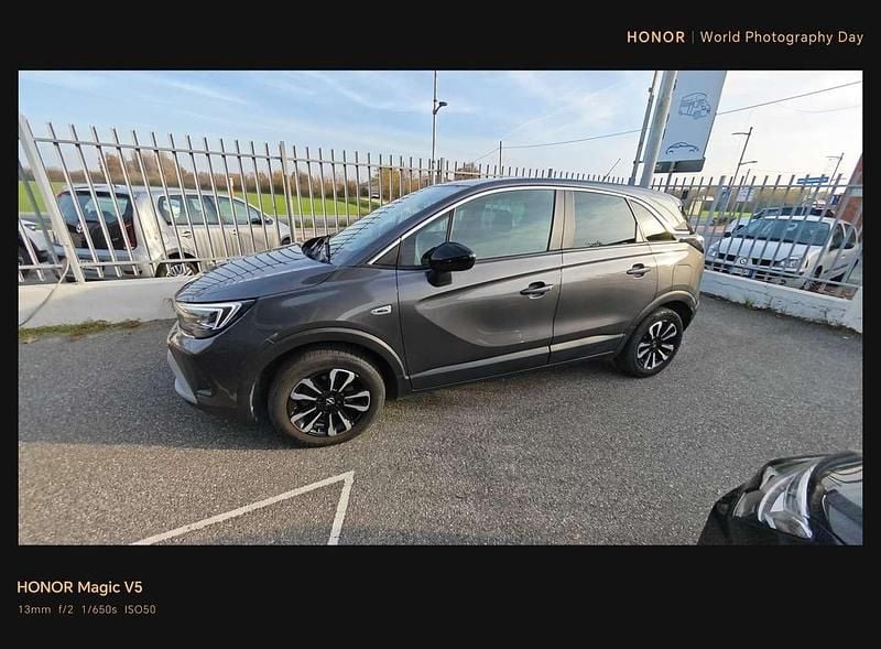 Usata Opel Crossland X Elegance 110 CV (80 kW) 2022 Argento metallizzato SUV