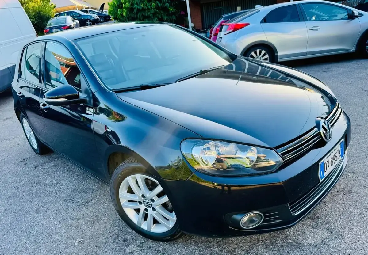 Usata VW Golf VI Highline 105 CV (77 kW) 2009 Nero Utilitaria