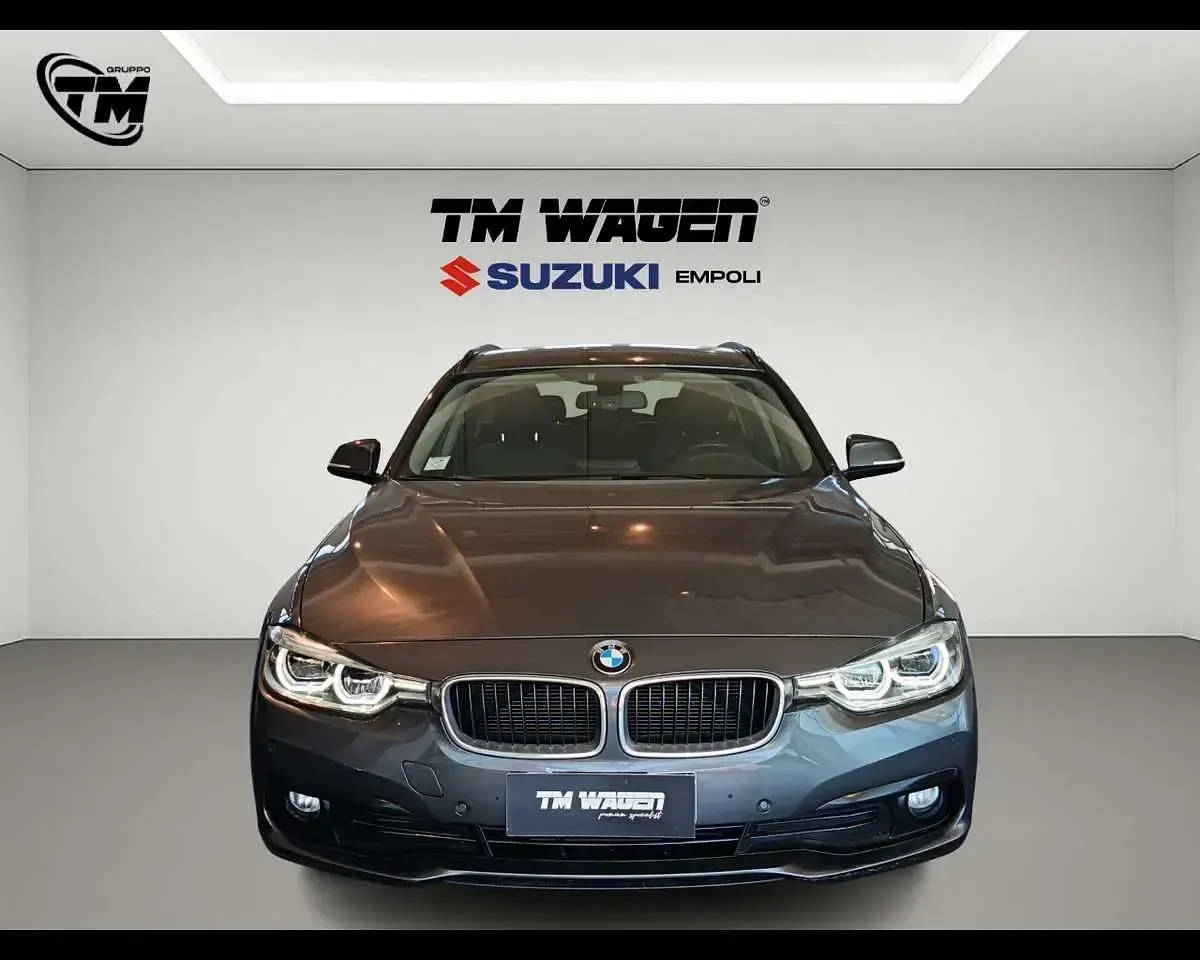 Usata BMW 316 116 CV (85 kW) 2016 Grigio scuro Station wagon