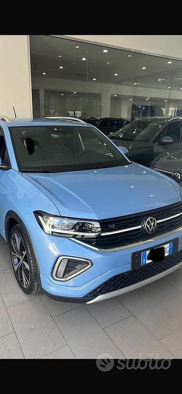 Usata 2025 VW T-Cross R-line SUV | 24.900 € (Buon prezzo) - Immagine 1/4