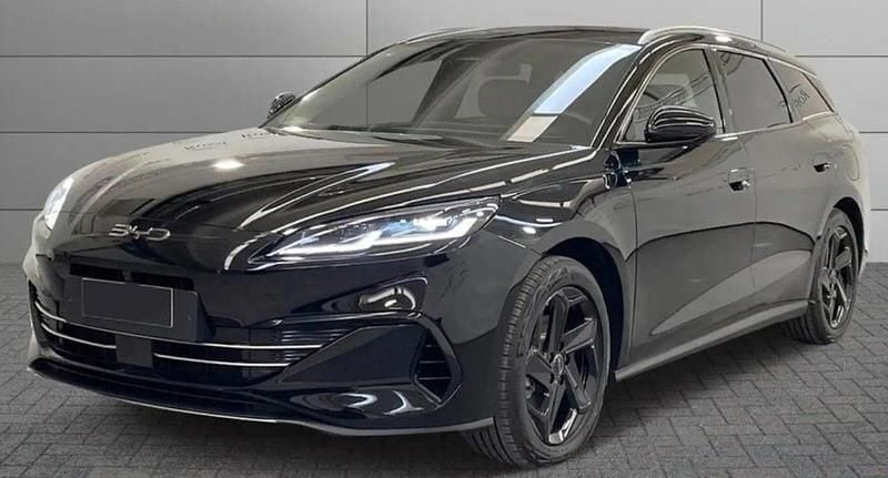 Nuova BYD Seal Boost 184 CV (135 kW) 2026 Obsidian black Station wagon