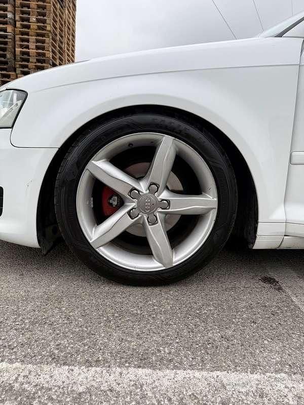 Usata Audi A3 Young 90 CV (66 kW) 2010 Bianco Utilitaria