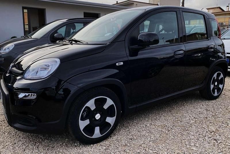 Usata Fiat Panda Cross Cross 69 CV (50 kW) 2023 Other Utilitaria