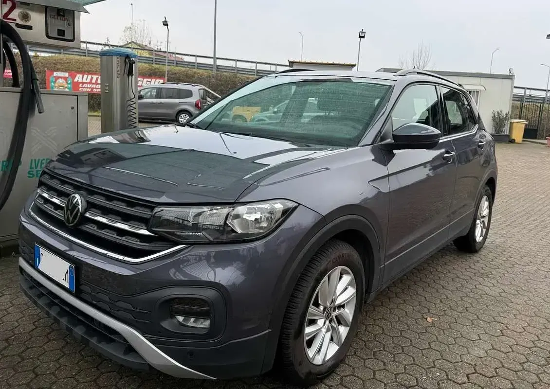 Usata VW T-Cross Sportline 110 CV (80 kW) 2021 Grigio SUV