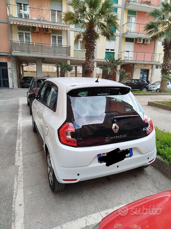 Usata Renault Twingo SE 65 CV (47 kW) 2019 Bianco Utilitaria