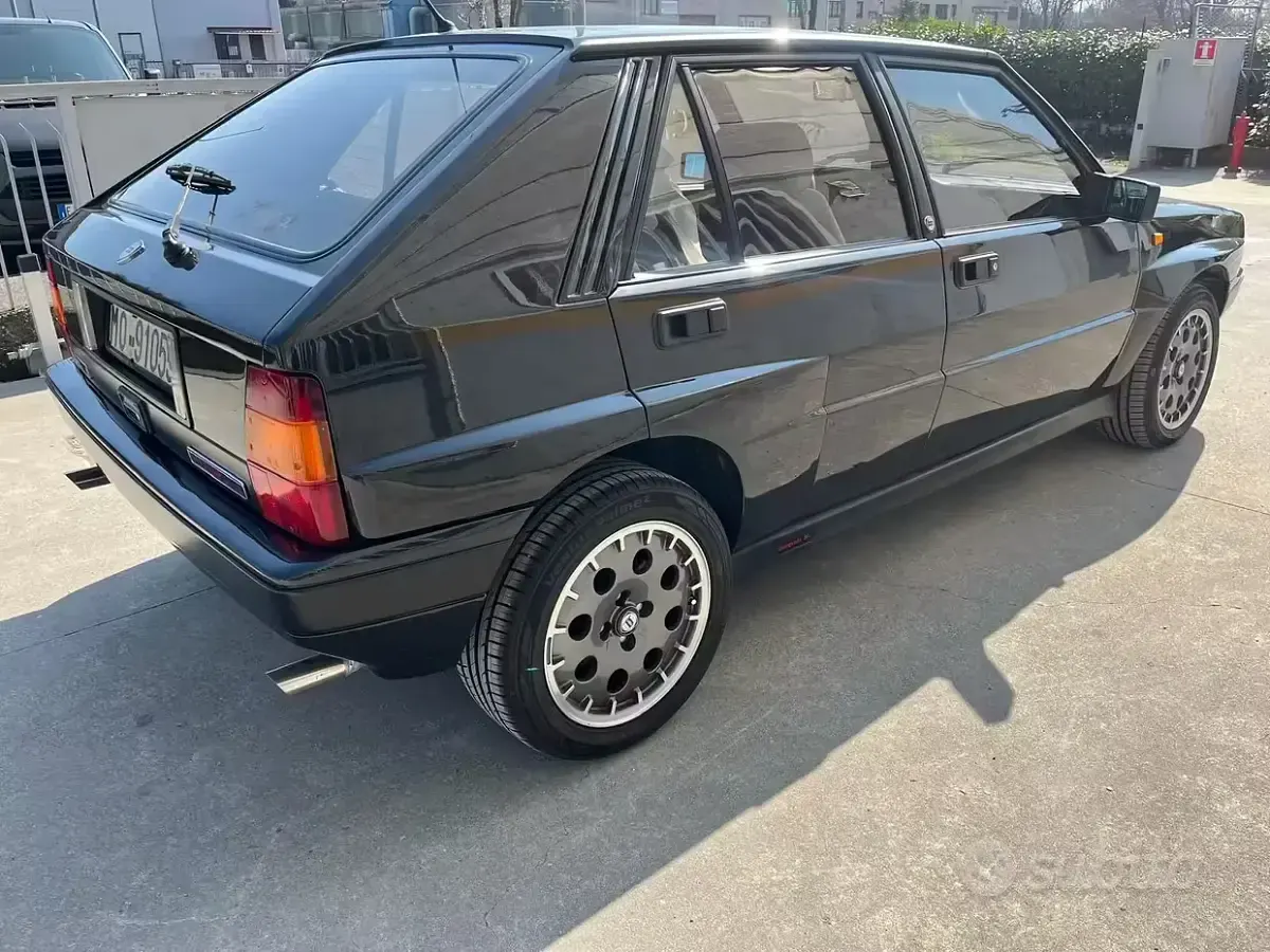 Usata Lancia Delta 205 CV (150 kW) 1991 Utilitaria