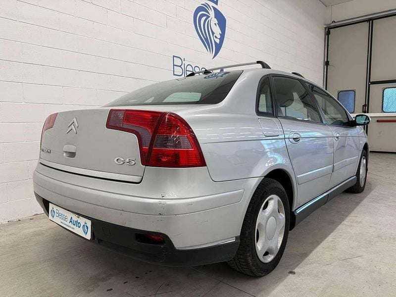 Usata Citroën C5 Elegance 109 CV (80 kW) 2006 Argento Berlina
