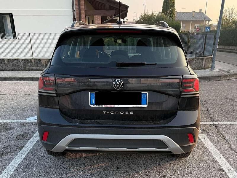Usata VW T-Cross Life 116 CV (85 kW) 2024 Nero SUV