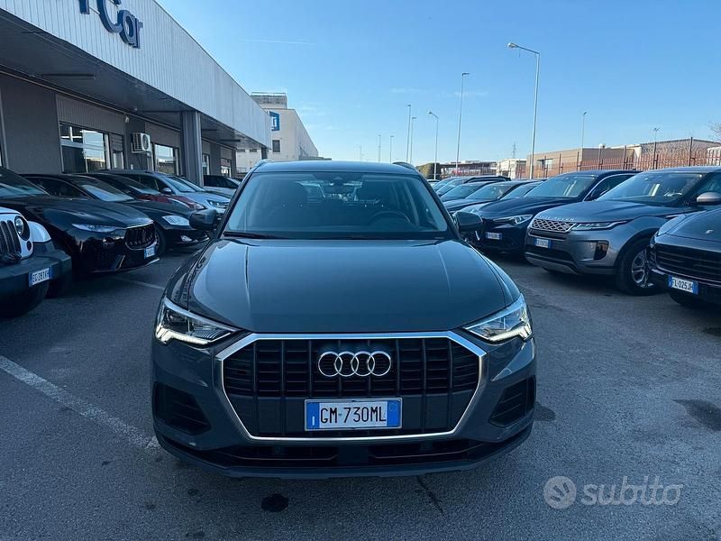 Usata Audi Q3 150 CV (110 kW) 2023 Grigio SUV