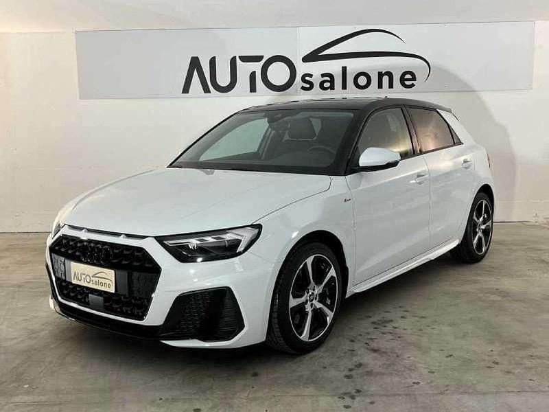 Bianco ghiaccio Usata 2023 Audi A1 S-Line Due volumi | 32.700 € (Molto cara) - Immagine 1/4