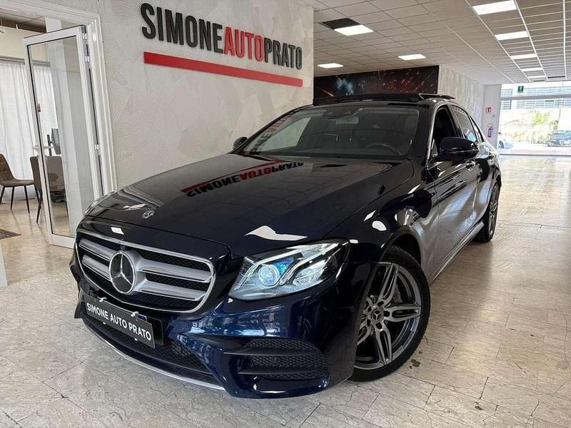Blu/azzurro Usata 2019 Mercedes E400 Premium Plus Tre volumi | 29.990 € (Molto cara) - Immagine 1/4