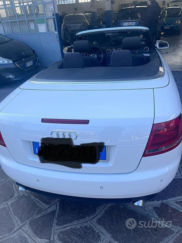 Usata Audi Cabriolet 2006 Bianco Cabrio