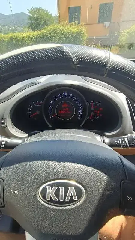 Usata Kia Sportage 116 CV (85 kW) 2012 Bianco SUV
