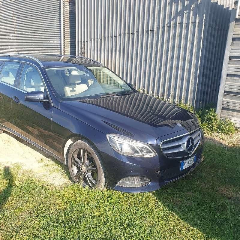 Usata Mercedes E220 Premium 170 CV (125 kW) 2015 Station wagon