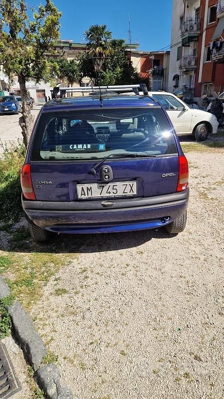 Usata Opel Corsa 1997 Blu Utilitaria