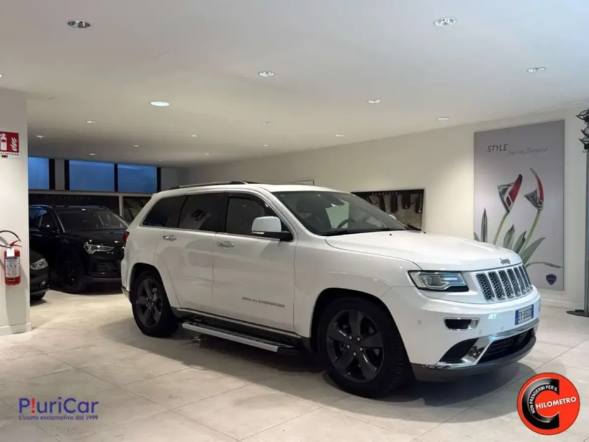 Usata Jeep Grand Cherokee Summit 250 CV (183 kW) 2015 Bianco SUV