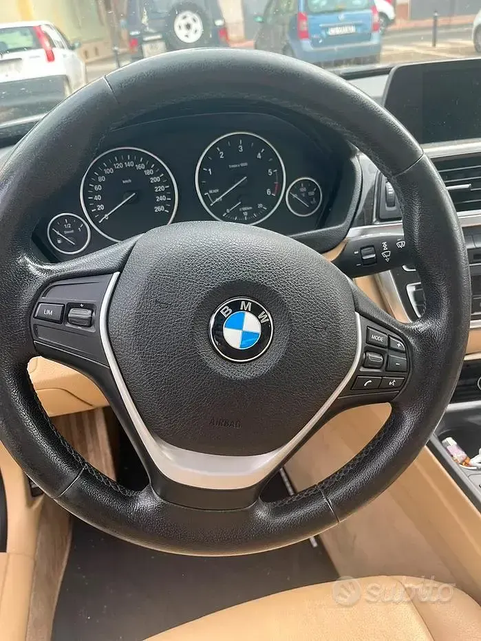 Usata BMW 320 Luxury Line 184 CV (135 kW) 2013 Nero Station wagon