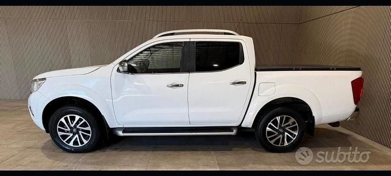 Usata Nissan Navara N-Connecta 190 CV (139 kW) 2017 Bianco Pick-up