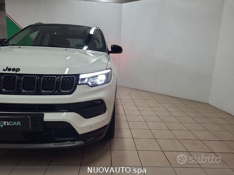 Usata Jeep Compass Summit 131 CV (96 kW) 2025 Bianco SUV