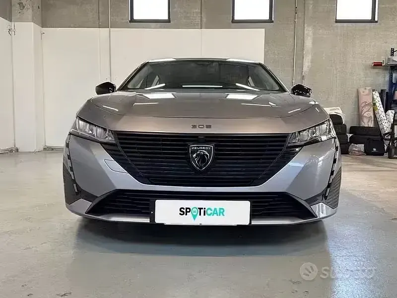 Usata Peugeot 308 Active 131 CV (96 kW) 2022 Grigio Berlina