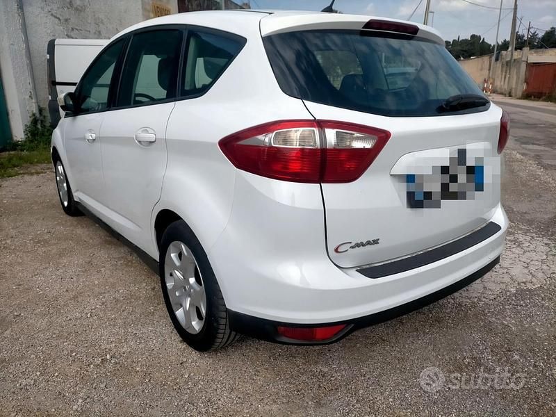 Usata Ford C-MAX 115 CV (84 kW) 2013 Bianco Monovolume