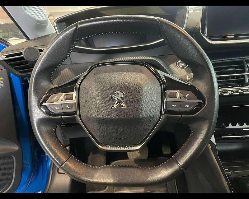 Usata Peugeot e-208 Allure 56 kW (77 CV) 2020 Blu Utilitaria