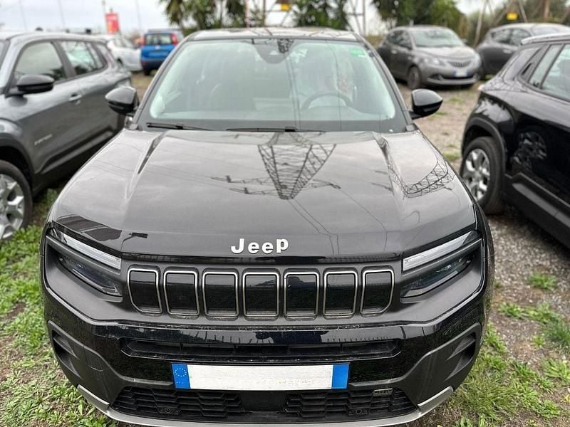 Usata Jeep Avenger Altitude 100 CV (73 kW) 2024 Nero SUV