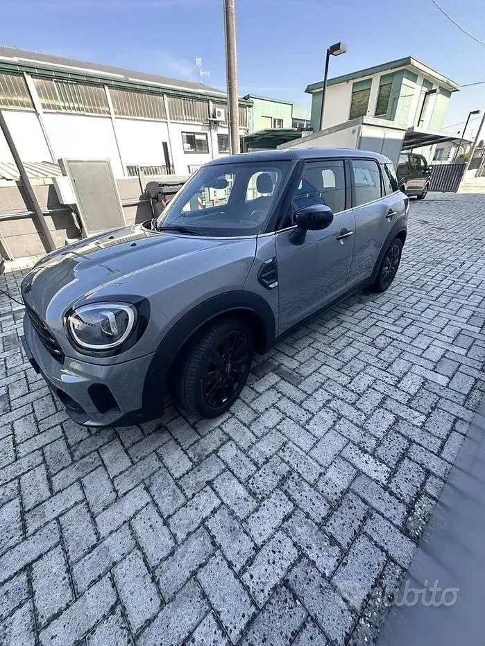 Usata Mini One D Countryman 116 CV (85 kW) 2022 Grigio SUV
