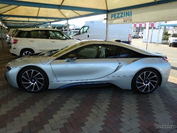 Usata BMW i8 1.5 Elettrico/Ibrido (2016) in Lombardia • Valutata AutoUncle