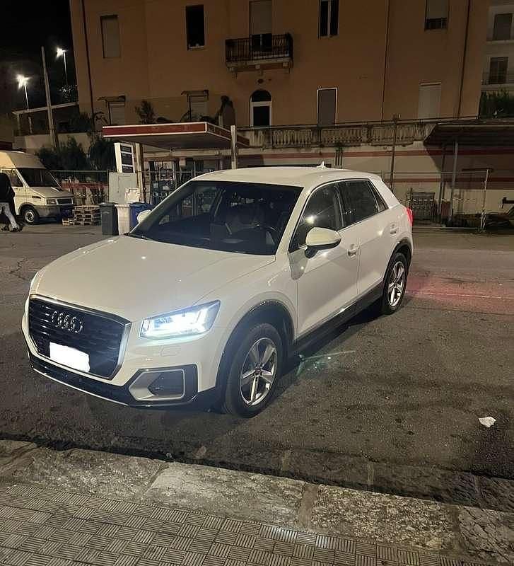Usata Audi Q2 Sport 116 CV (85 kW) 2017 SUV