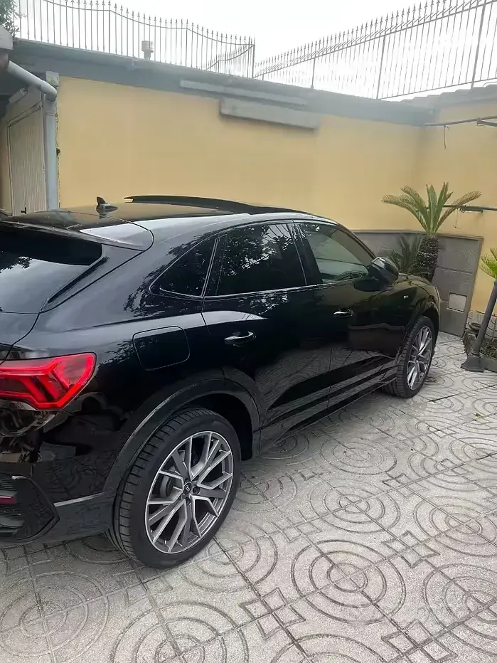 Usata Audi Q3 Sportback S-Line 150 CV (110 kW) 2022 Nero SUV