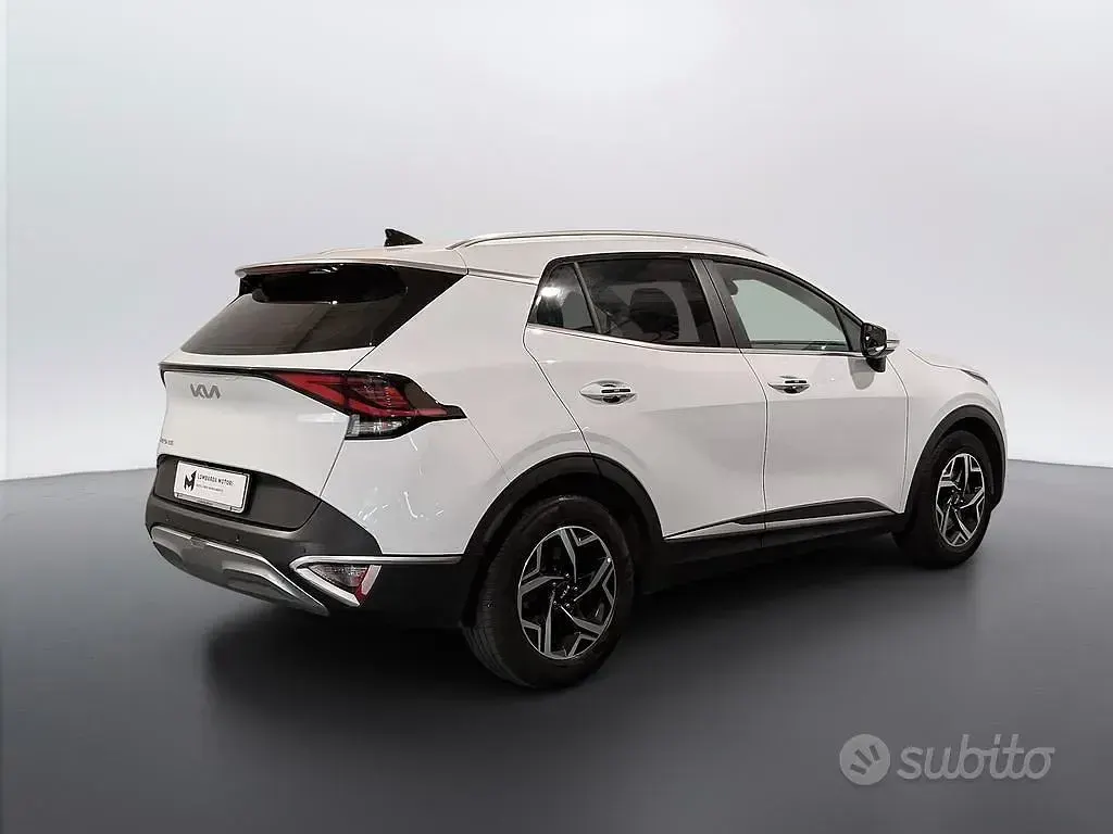 Usata Kia Sportage 150 CV (110 kW) 2022 Bianco SUV