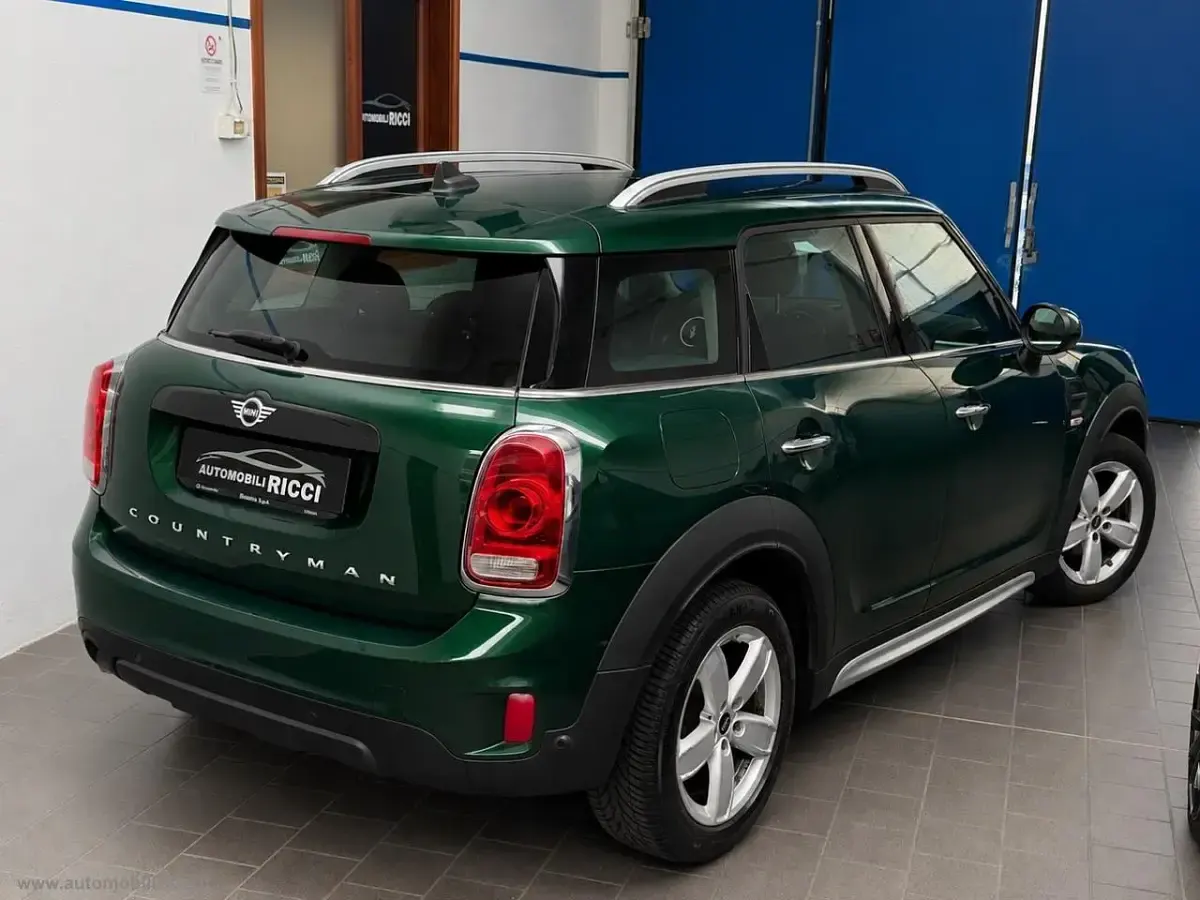 Usata Mini One D Countryman 115 CV (84 kW) 2018 Verde SUV