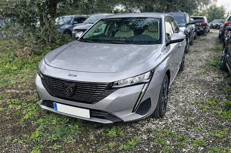 Usata Peugeot 308 Allure 131 CV (96 kW) 2024 Grigio Berlina