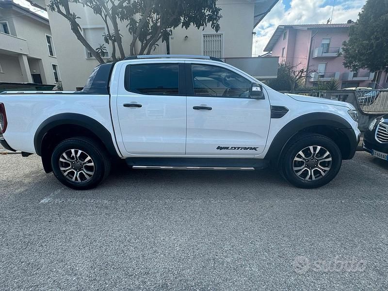 Usata Ford Ranger 170 CV (125 kW) 2021 Bianco Pick-up