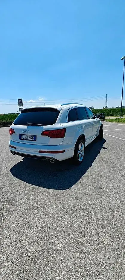 Usata Audi Q7 Advanced Plus 245 CV (180 kW) 2011 Bianco SUV