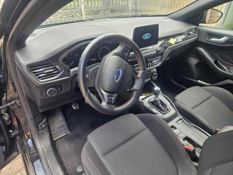 Usata Ford Focus ST-Line 120 CV (88 kW) 2021 Nero Berlina