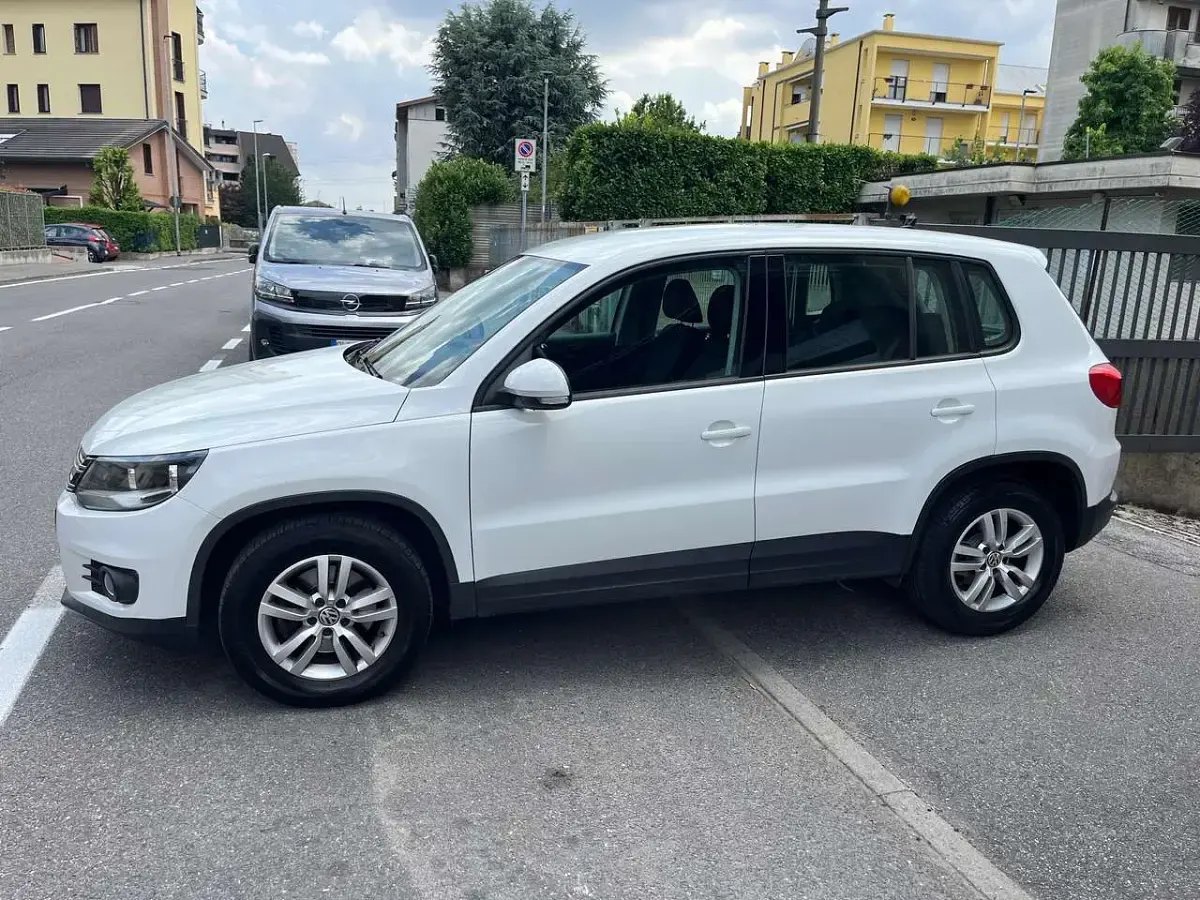 Usata VW Tiguan 125 CV (91 kW) 2016 Bianco SUV