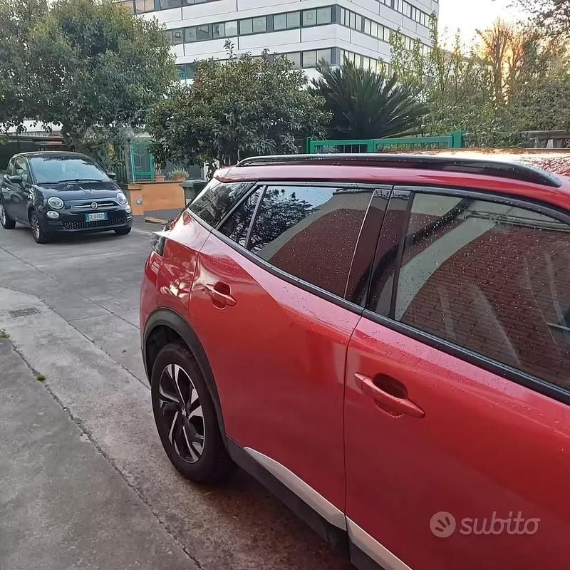 Begagnad Peugeot 2008 102 HK (75 kW) 2020 Röd SUV