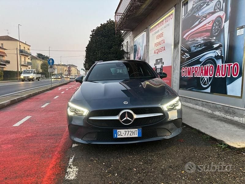 Begagnad Mercedes CLA180 Shooting Brake Business 116 HK (85 kW) 2022 Blå Kombi