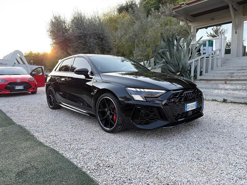 Usata Audi RS3 470 CV (345 kW) 2023 Nero Berlina