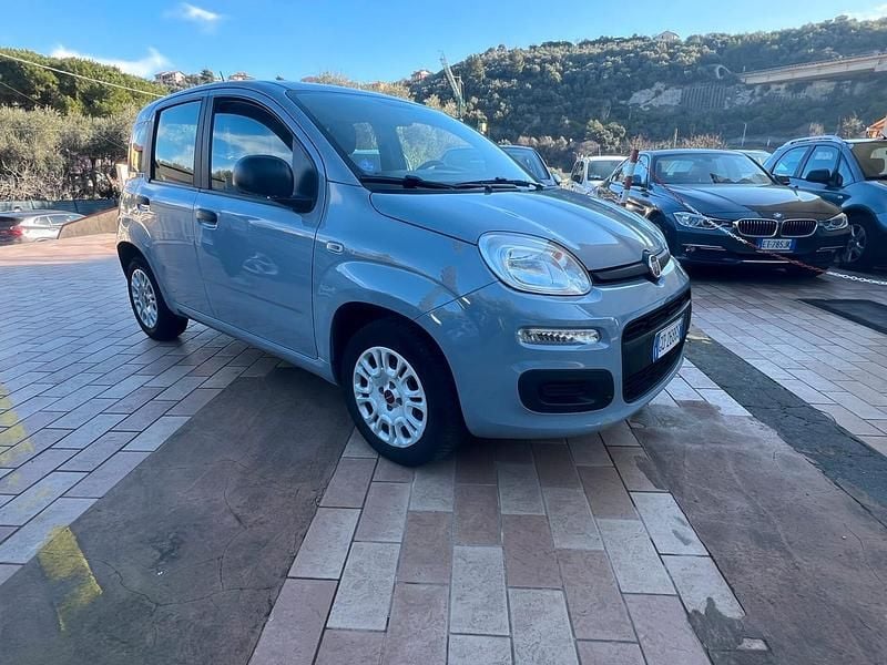 Usata Fiat Panda Connect 69 CV (50 kW) 2021 Grigio Utilitaria