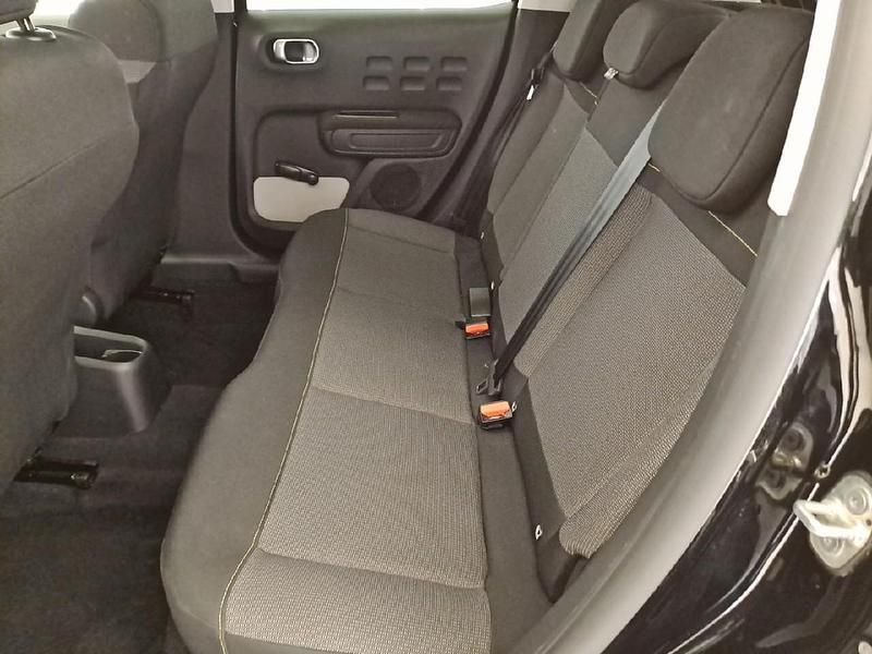 Usata Citroën C3 Shine 100 CV (73 kW) 2023 Bianco Utilitaria