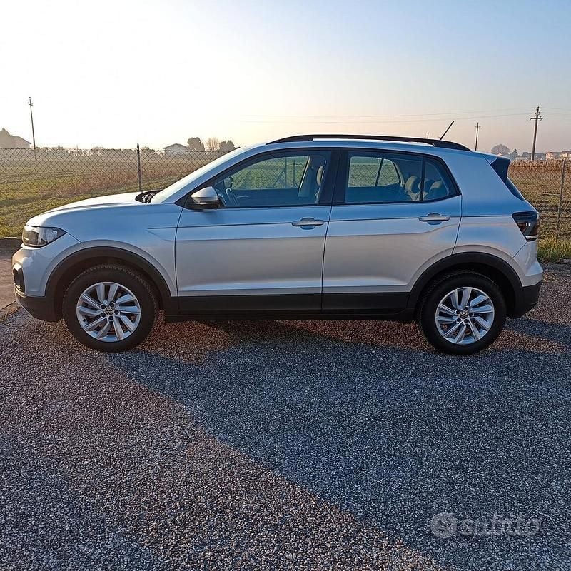 Usata VW T-Cross Style 95 CV (69 kW) 2022 Grigio SUV