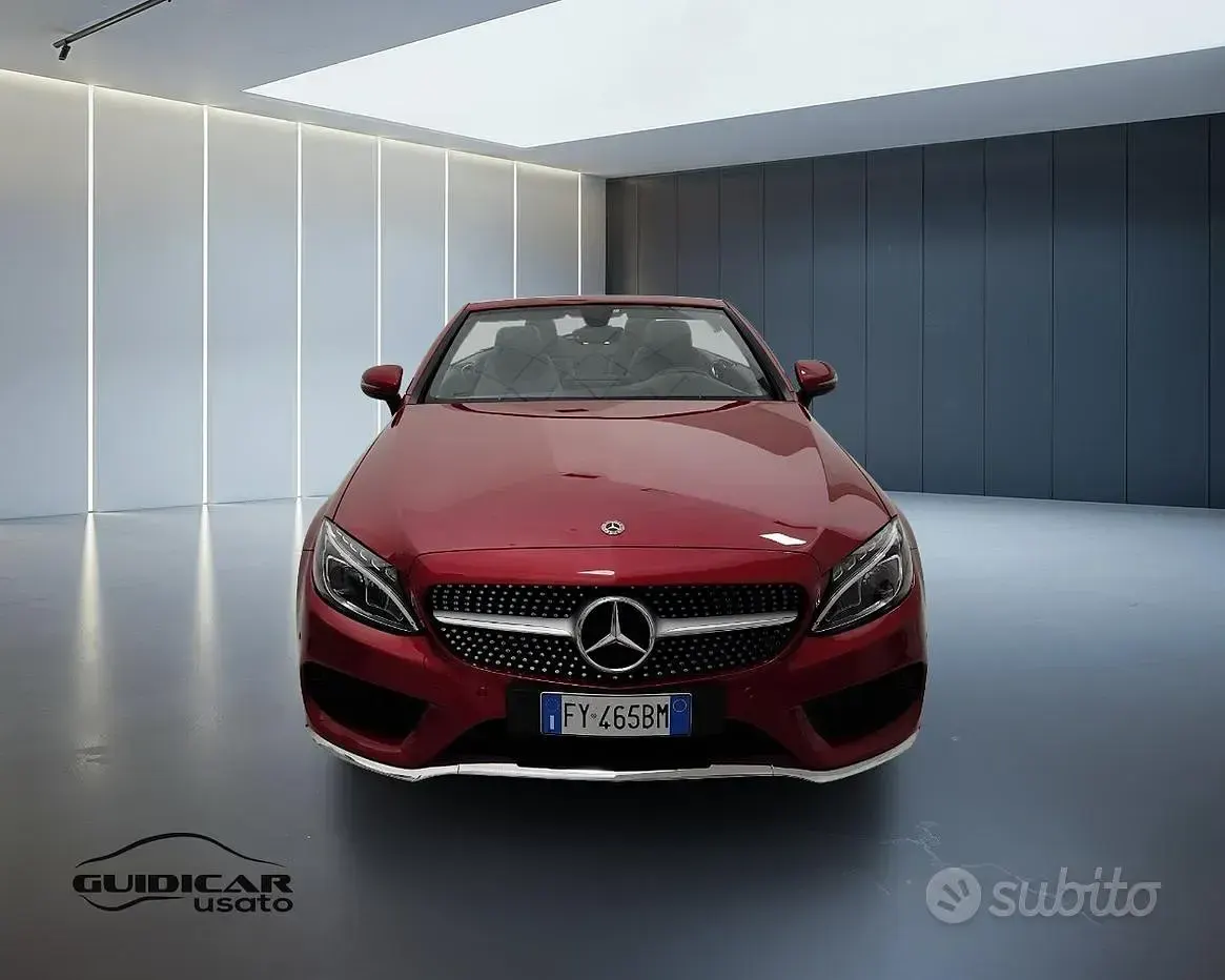 Usata Mercedes 220 Premium 170 CV (125 kW) 2018 Rosso Cabrio