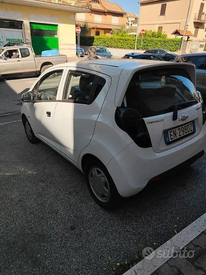 Usata Chevrolet Spark 68 CV (50 kW) 2012 Bianco Utilitaria