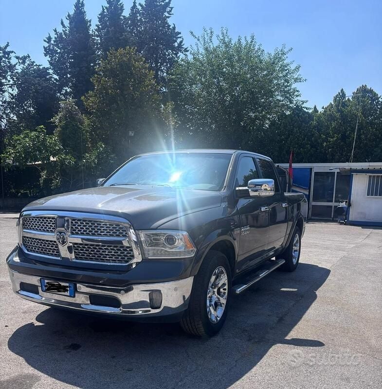 Usata Dodge Ram 2014 Grigio Pick-up