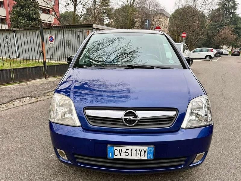 Usata Opel Meriva Cosmo 101 CV (74 kW) 2006 Monovolume