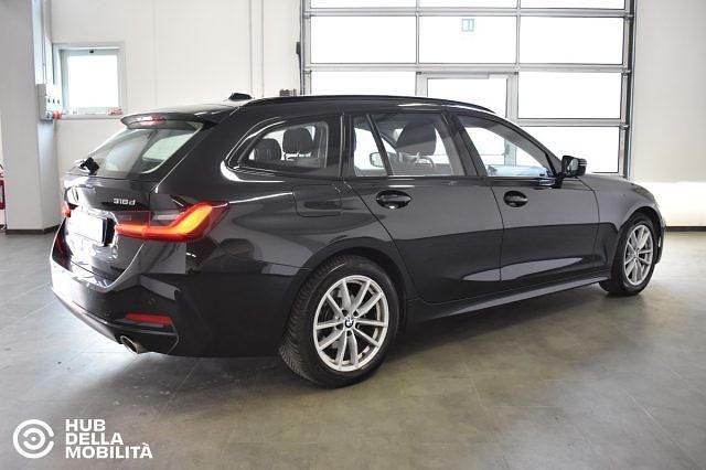 Usata BMW 316 122 CV (89 kW) 2022 Nero Station wagon