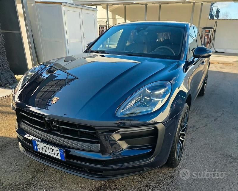 Usata Porsche Macan Sport 265 CV (194 kW) 2022 Blu SUV
